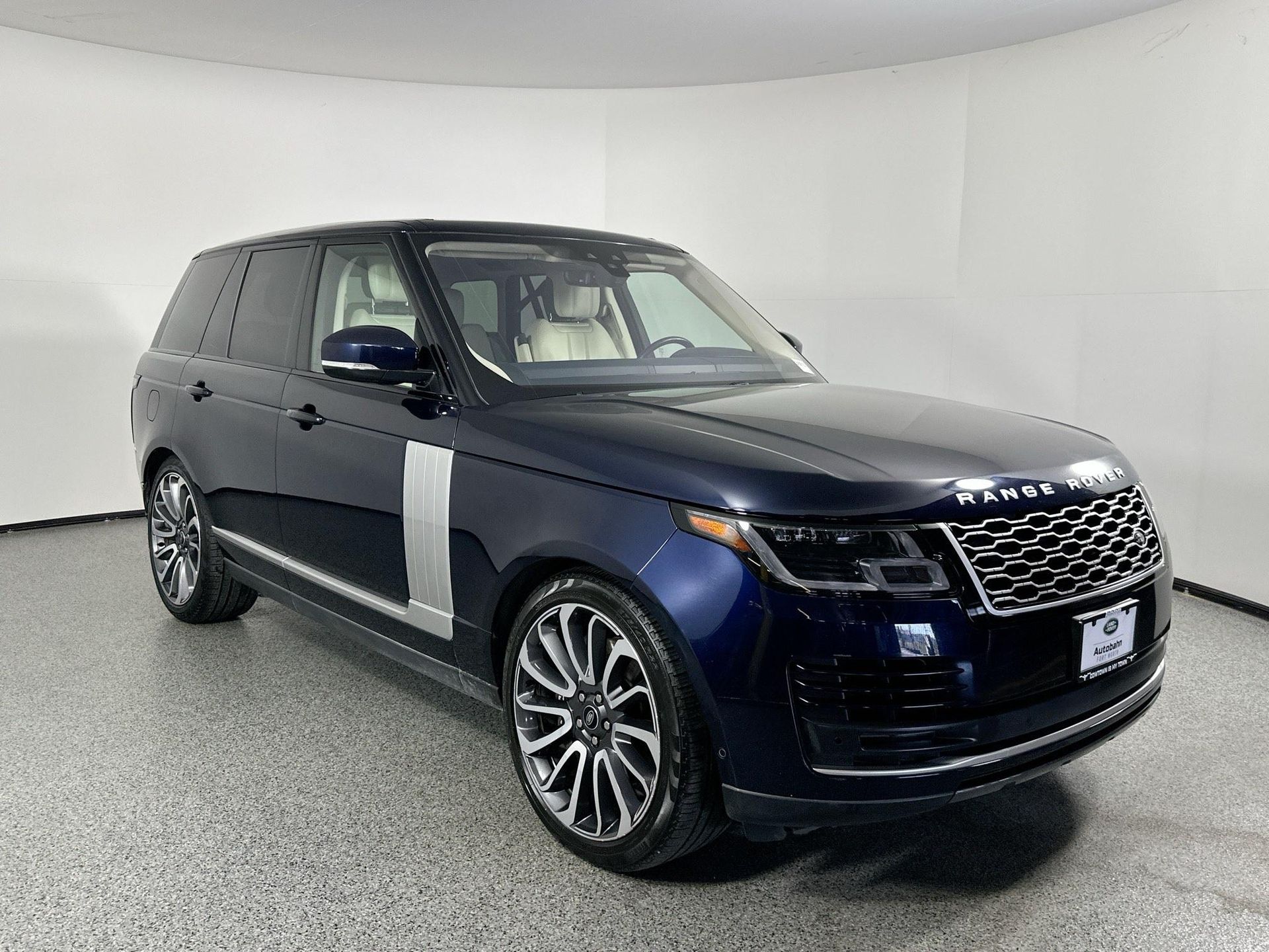 2022 Land Rover Range Rover HSE Westminster Edition photo 2