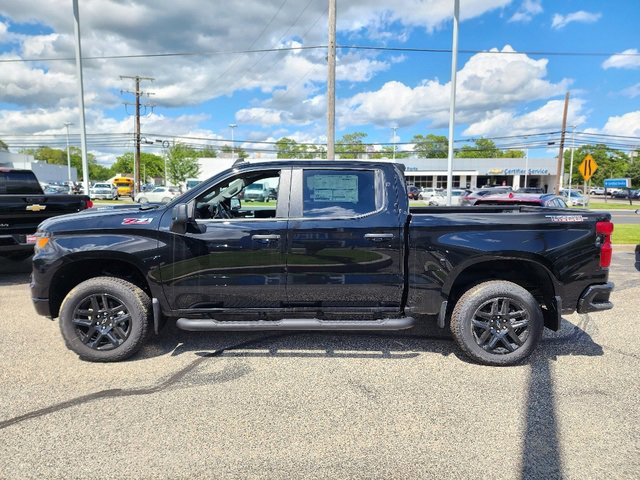 2025 Chevrolet Silverado 1500 Custom Trail Boss photo 7