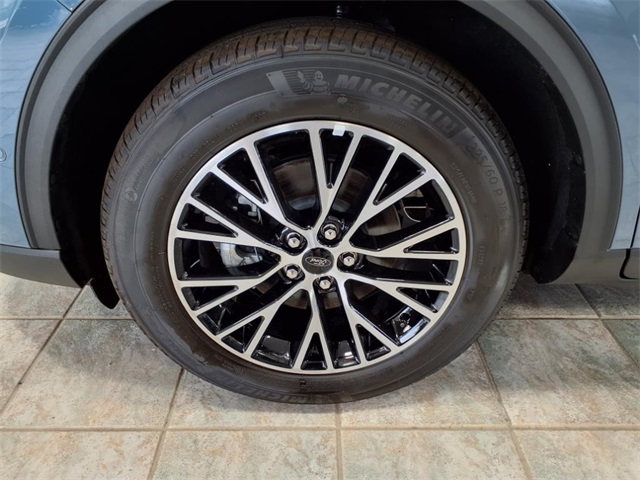 2024 Ford Escape Plug-In Hybrid photo 7