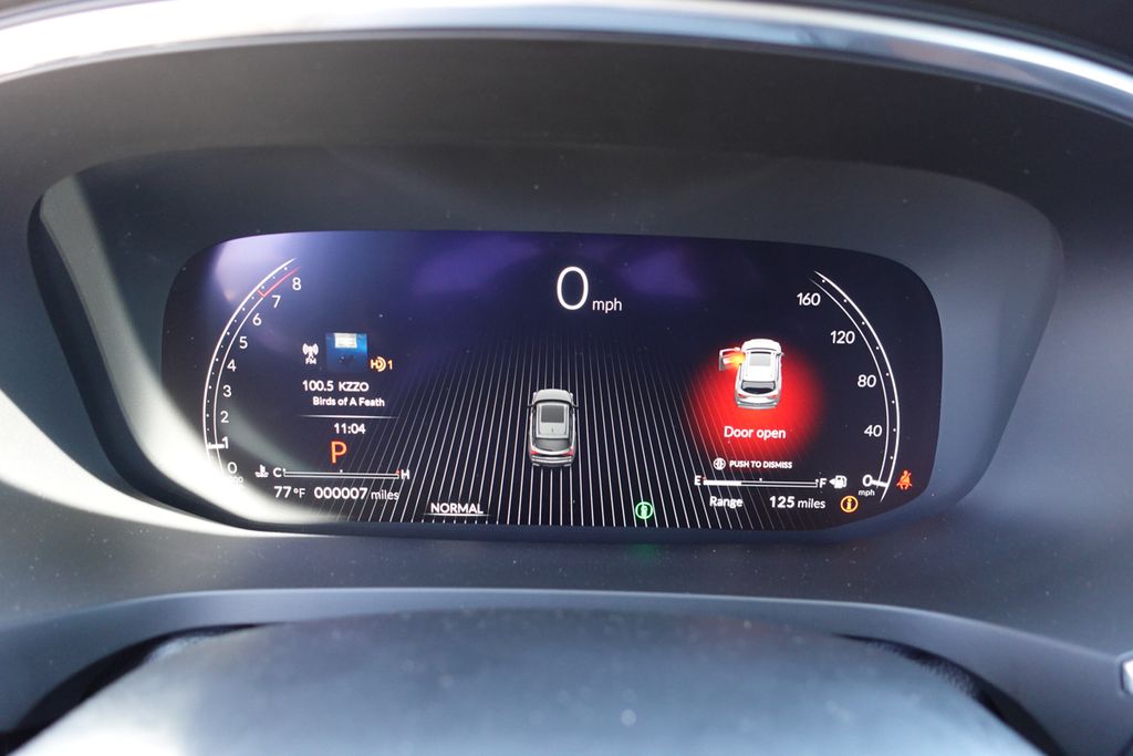 2026 Acura MDX SH-AWD Advance photo 17