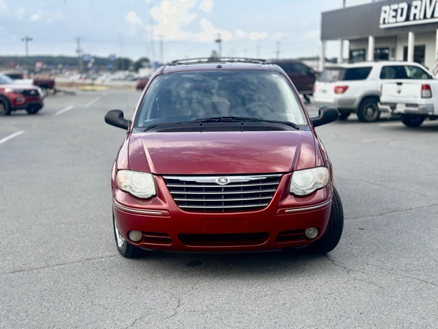 Used 2007 Chrysler Town & Country Limited with VIN 2A4GP64L07R359490 for sale in Wynne, AR