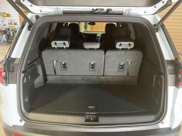2026 Gmc Acadia AT4 photo 10