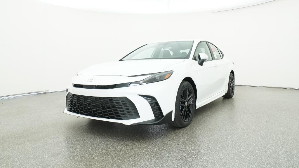 2025 Toyota Camry SE photo 4