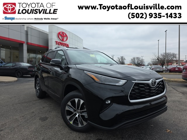 2026 Toyota Highlander XLE's photo