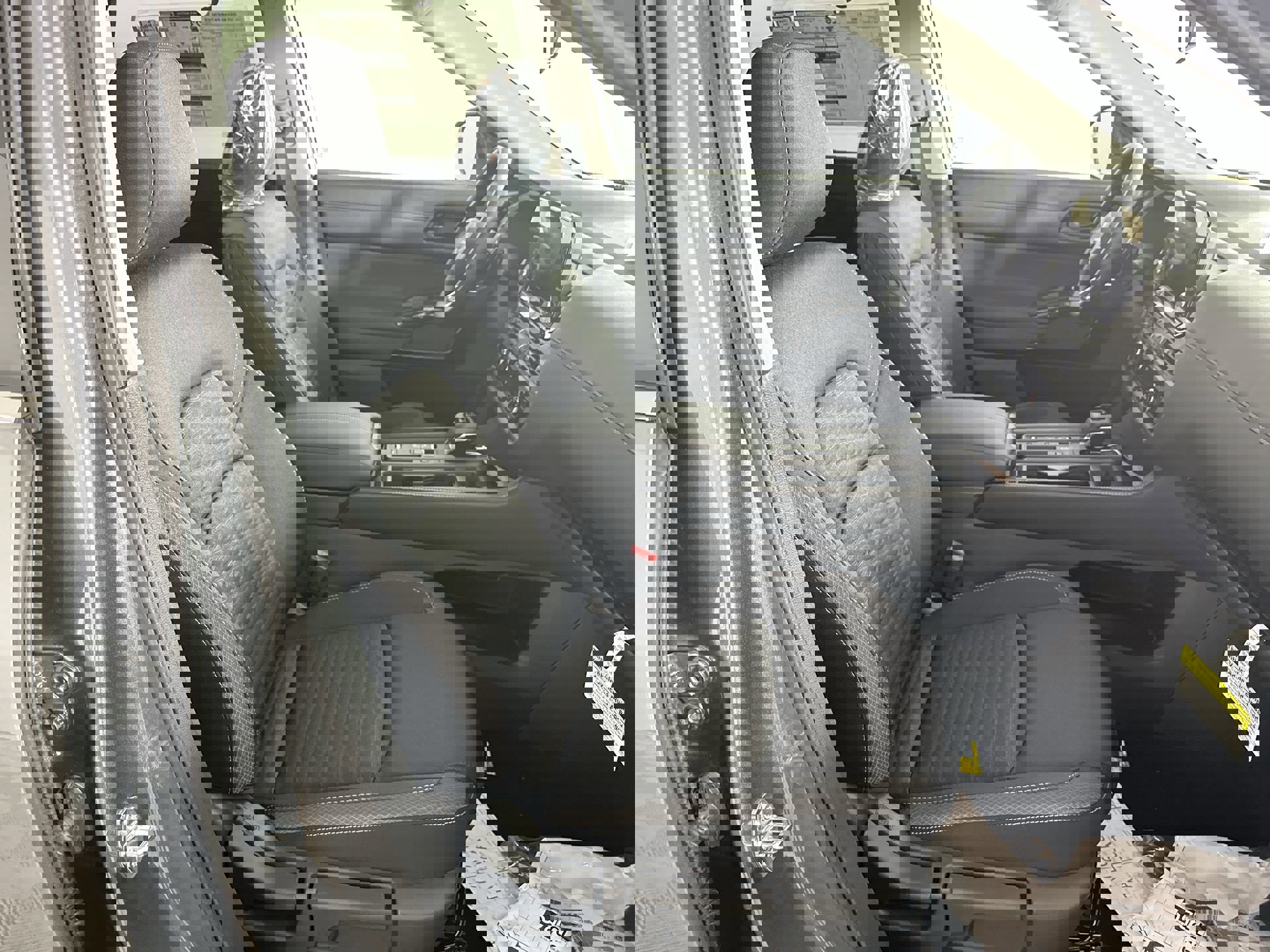 2025 Nissan Pathfinder S photo 26