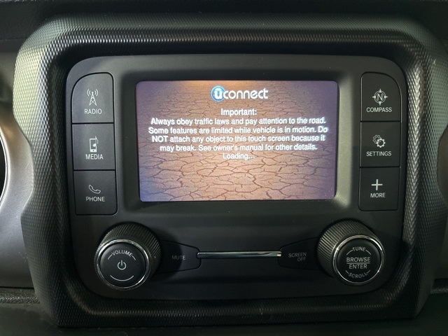 2020 Jeep Gladiator Sport S photo 17