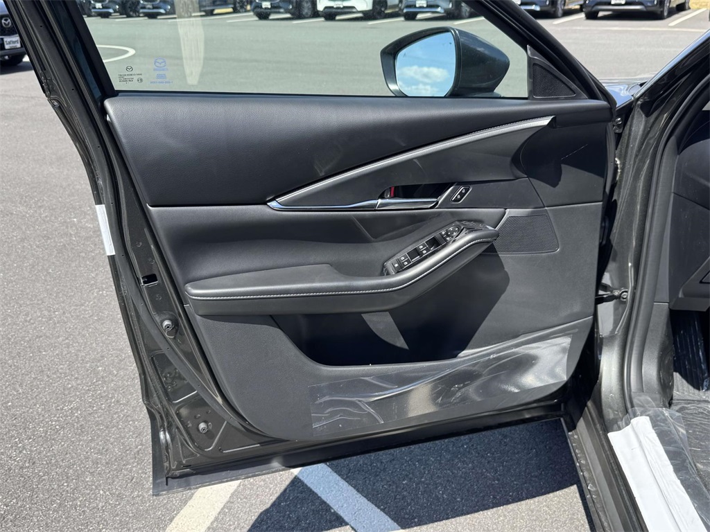 2025 Mazda CX-30 2.5 S Preferred photo 25