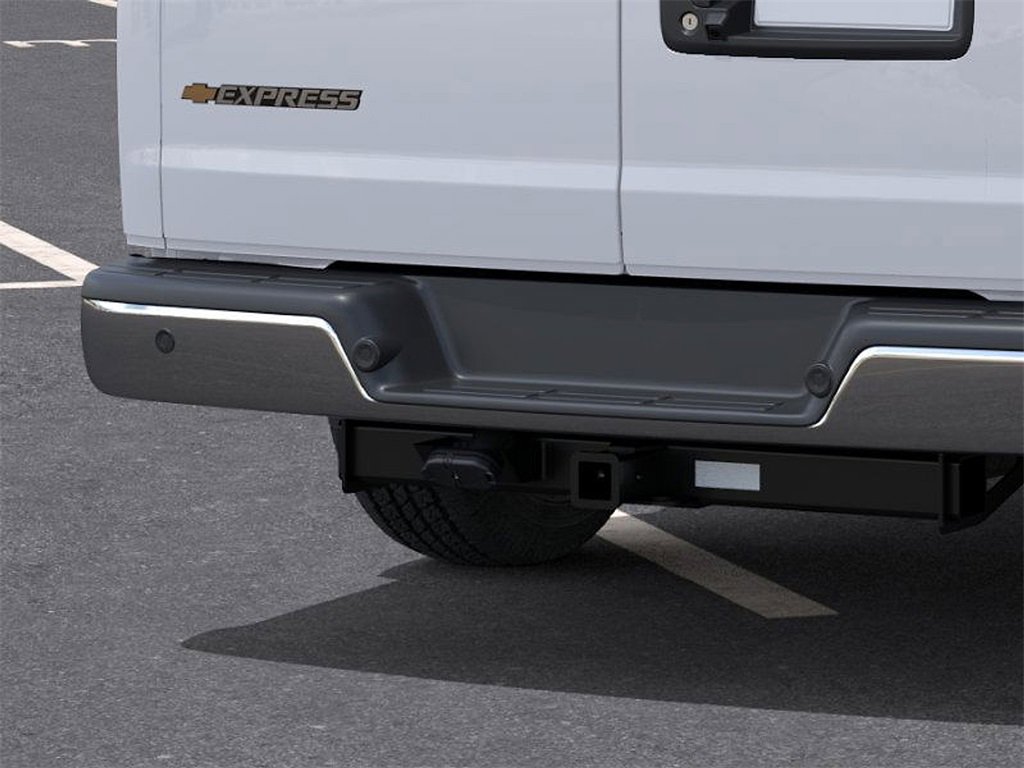 2025 Chevrolet Express Cargo 2500 photo 12