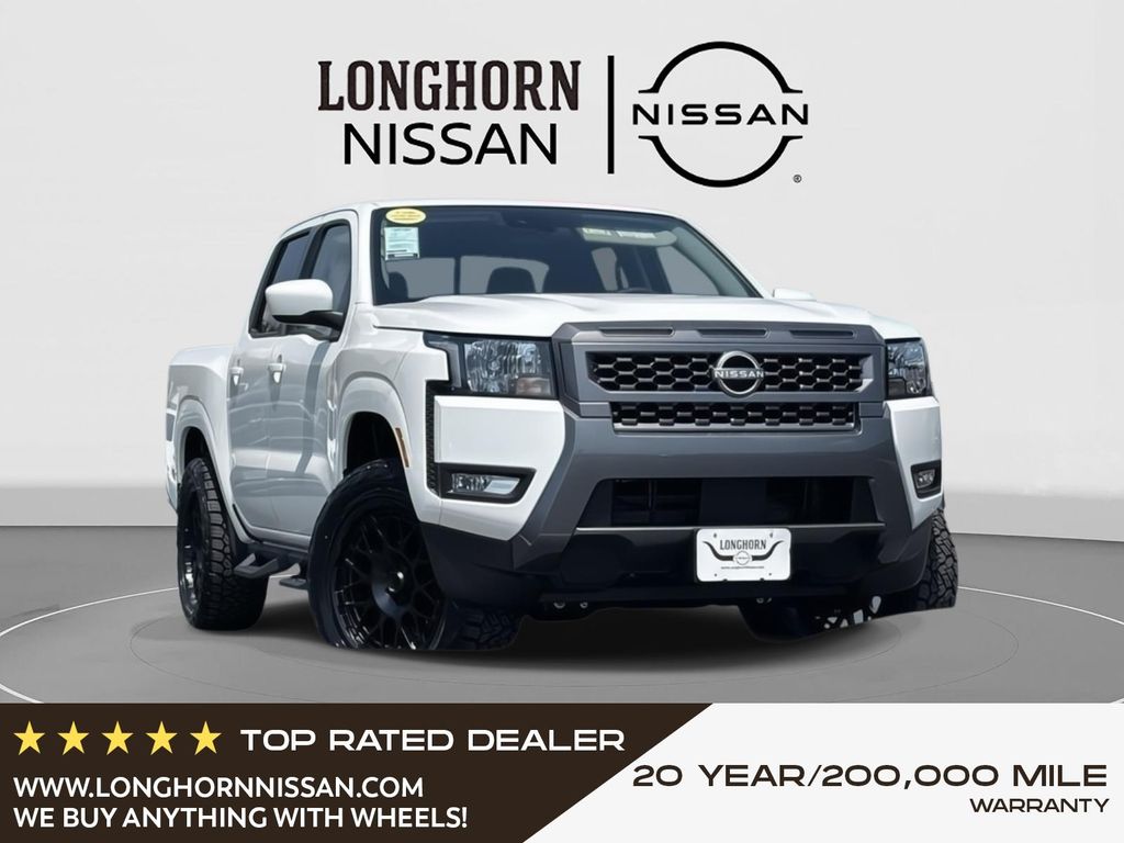 2025 Nissan Frontier SV's photo