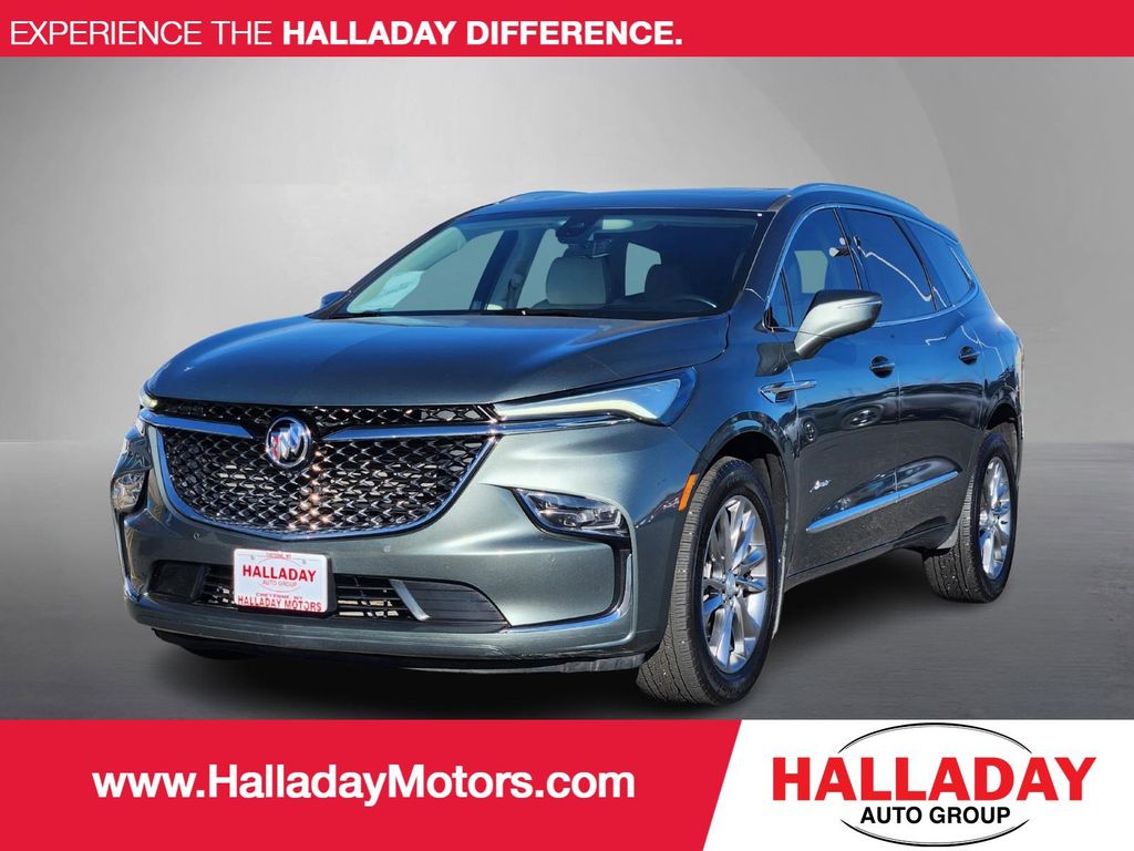 2022 Buick Enclave Avenir's photo