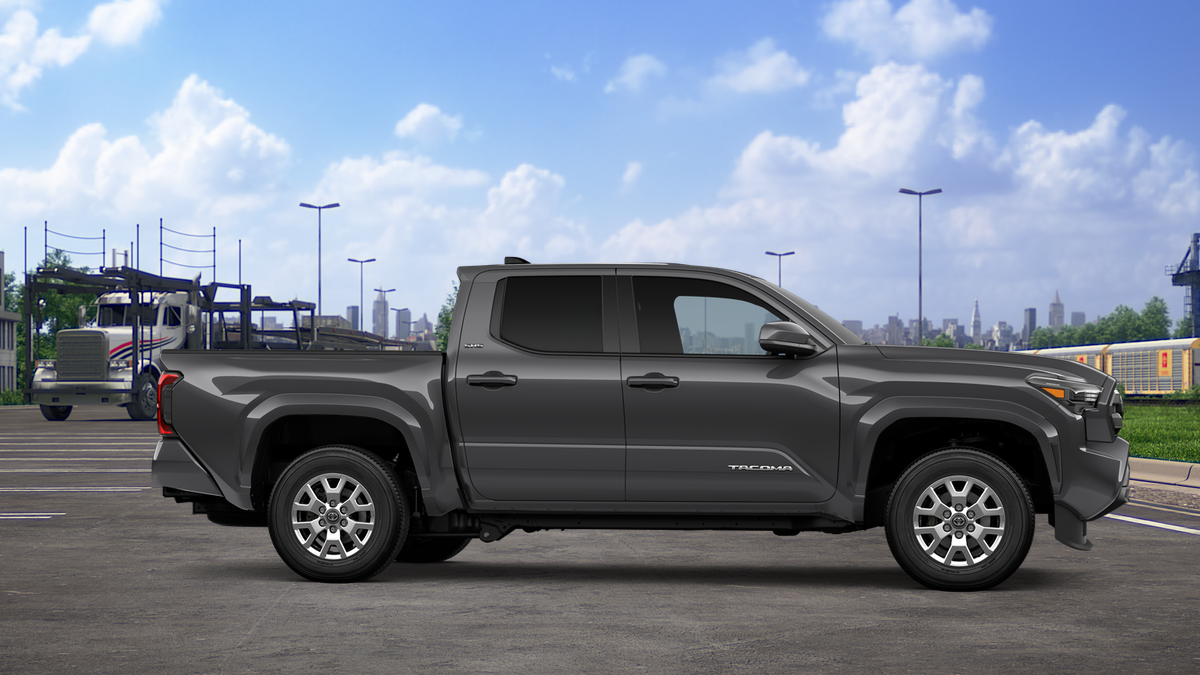 2025 Toyota Tacoma SR5 4x4 Double Cab photo 13