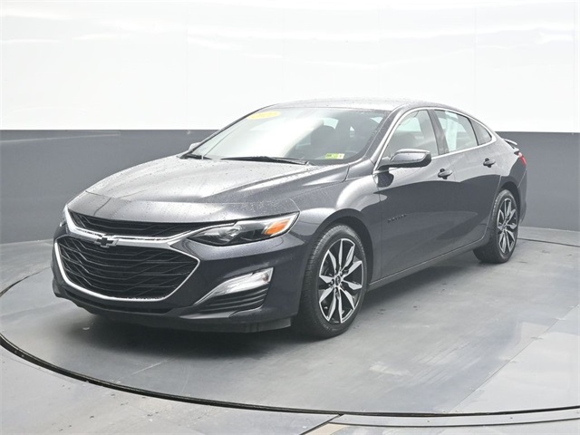 2022 Chevrolet Malibu RS's photo