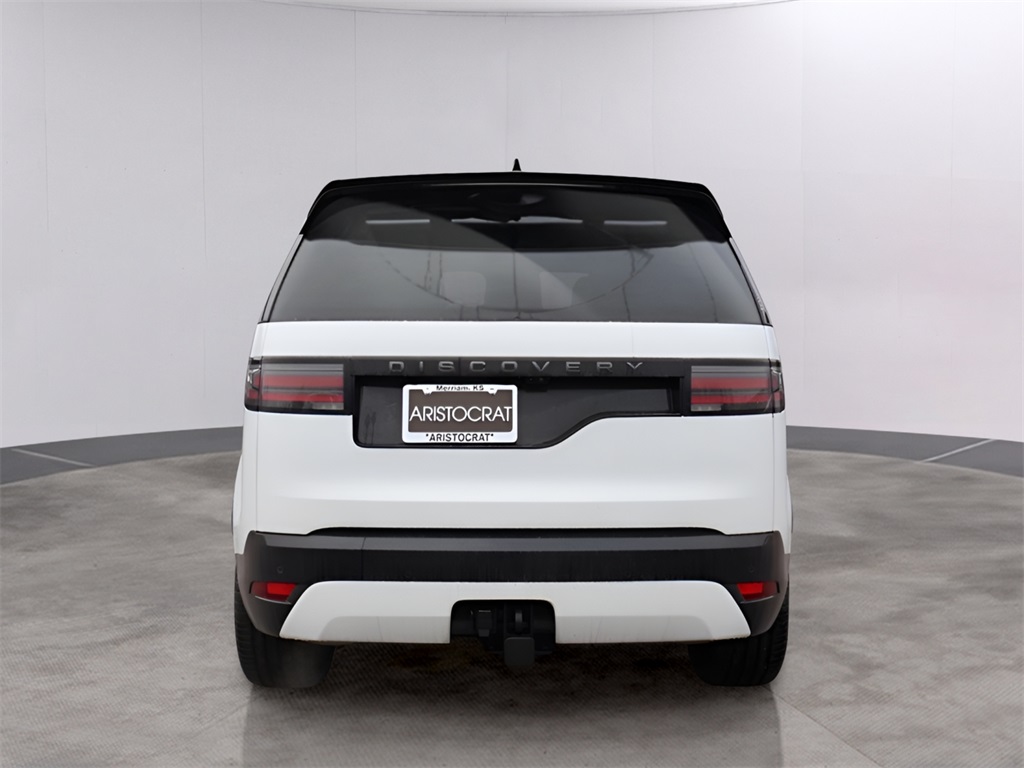 2025 Land Rover Discovery SE photo 3