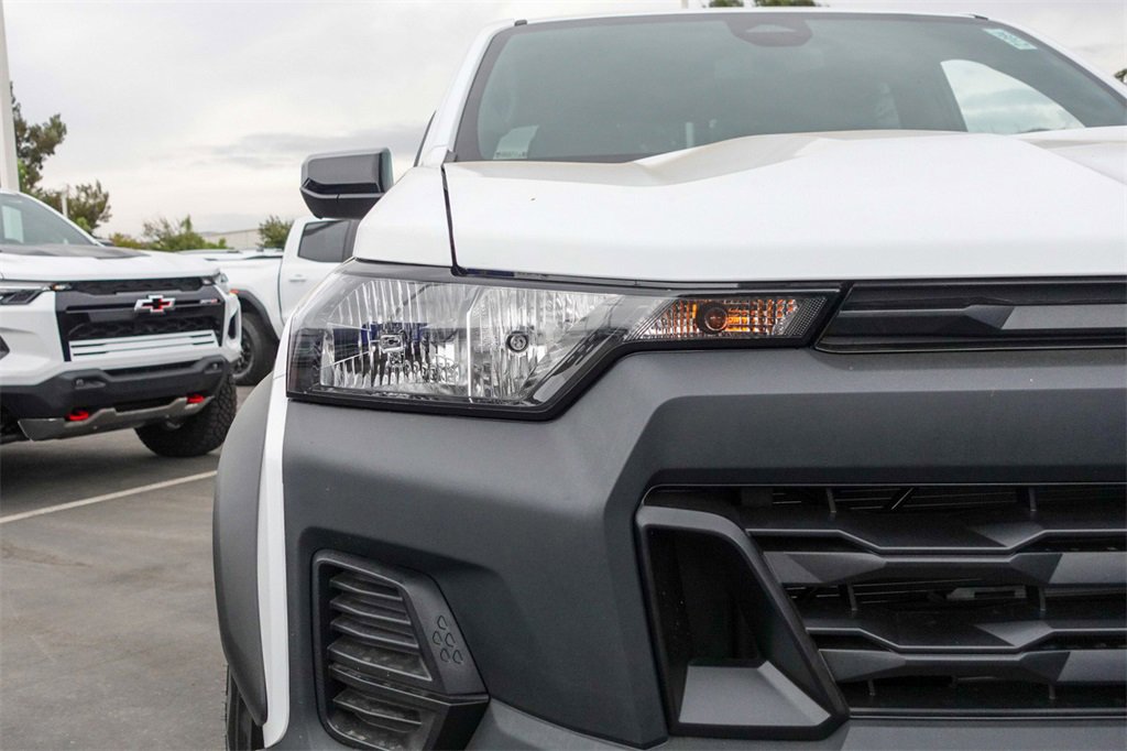 2026 Chevrolet Colorado Trail Boss photo 4