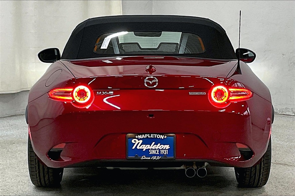 2025 MAZDA MX-5 - Image 3