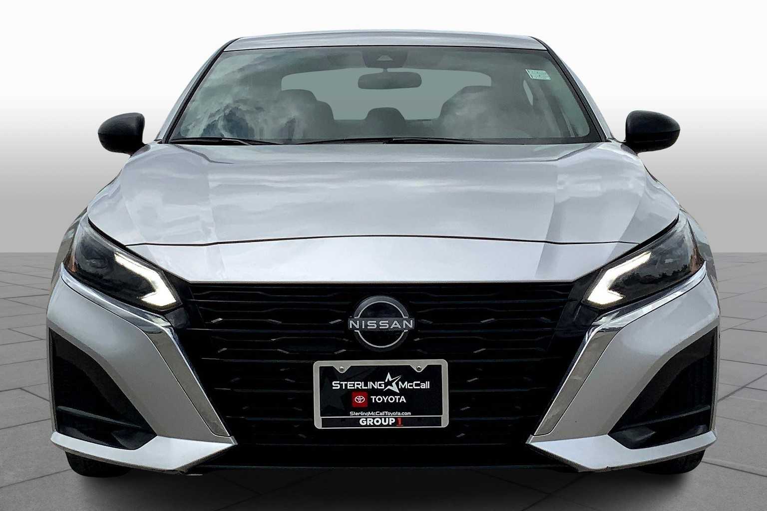 2024 Nissan Altima 2.5 SV photo 3