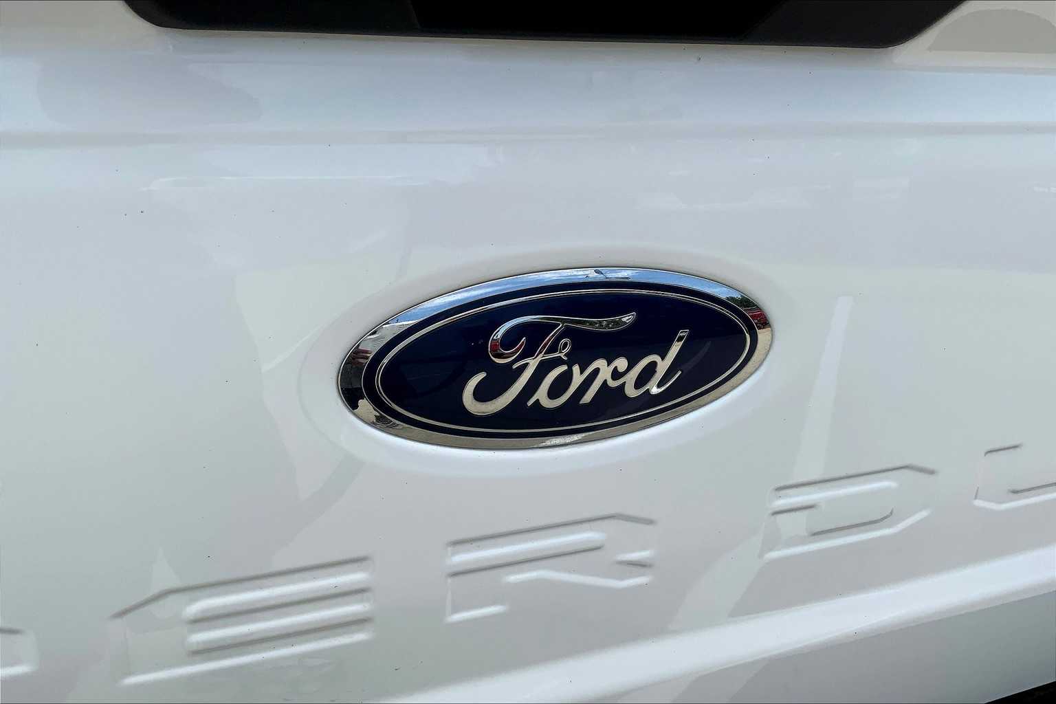2024 Ford F-250 XLT photo 27