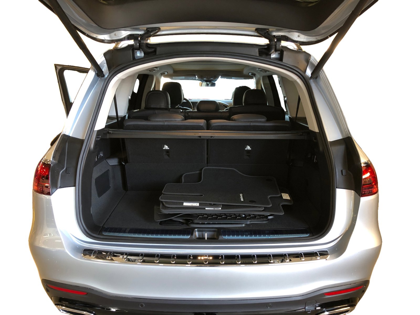 2025 Mercedes Benz GLS 450 4MATIC photo 11
