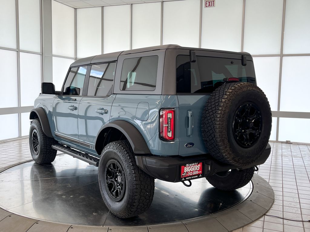 2021 Ford Bronco First Edition photo 6