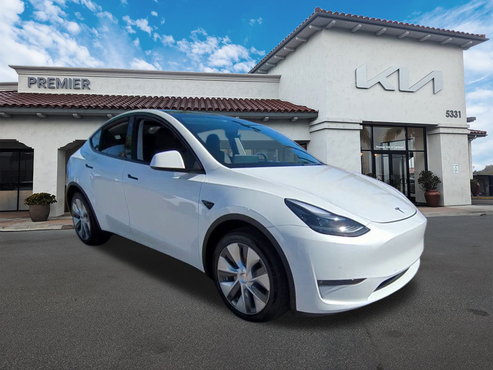 Used 2021 Tesla Model Y Long Range with VIN 5YJYGDEE9MF232405 for sale in Kansas City