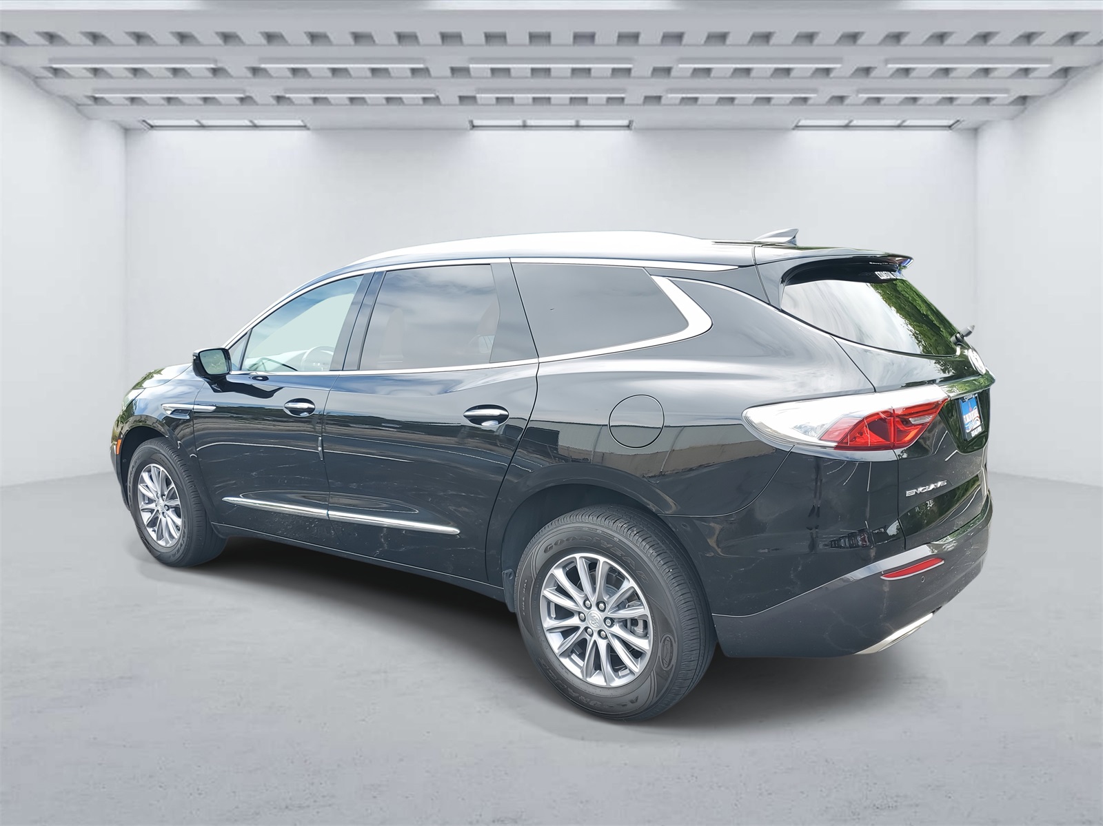 2022 Buick Enclave Essence photo 3