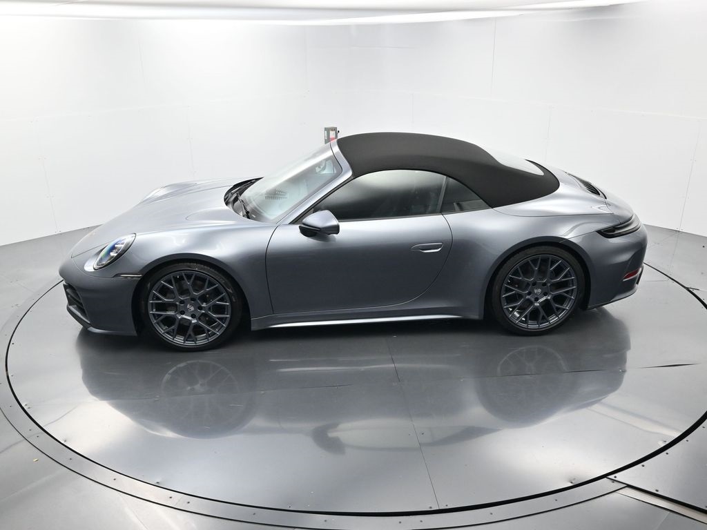 2026 Porsche 911 T photo 31