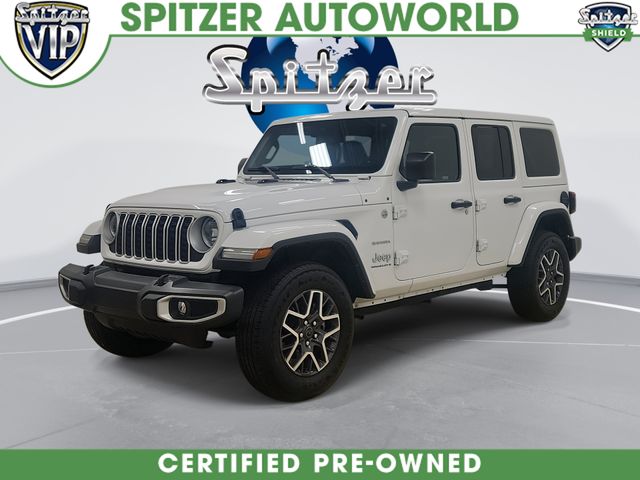 2024 Jeep Wrangler 4-Door Sahara's photo