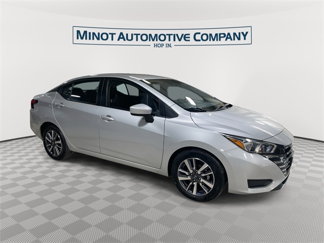 2024 Nissan Versa Sedan SV
