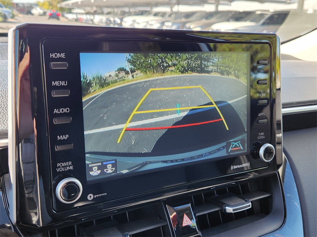 2022 Toyota Corolla Cross XLE photo 23