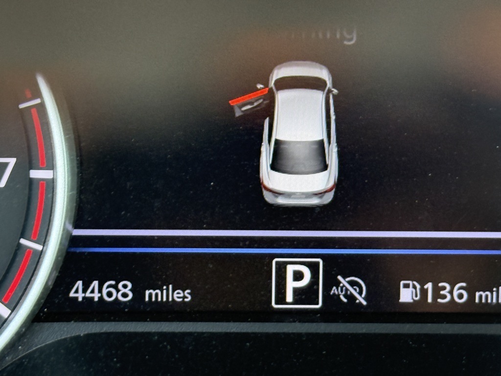 2025 Nissan Sentra SR photo 18