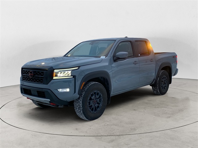2024 Nissan Frontier PRO-4X's photo