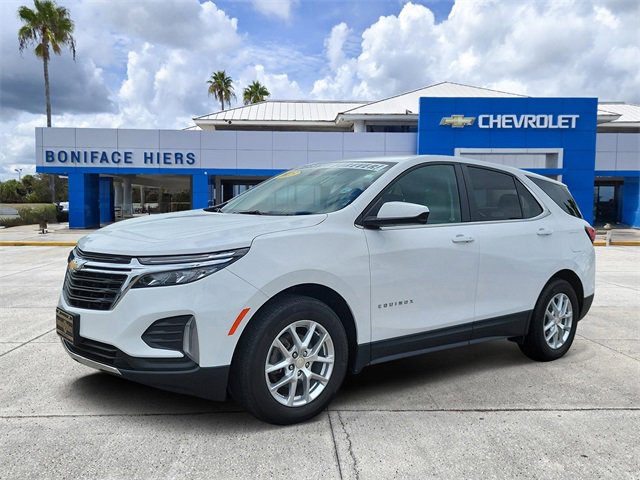 2023 Chevrolet Equinox LT photo 3