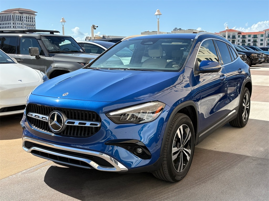 2025 Mercedes Benz GLA 250 photo 2
