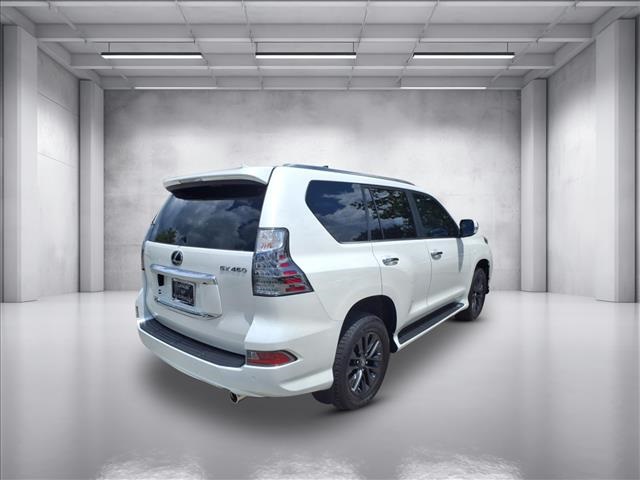 2023 Lexus GX 460 Premium photo 3