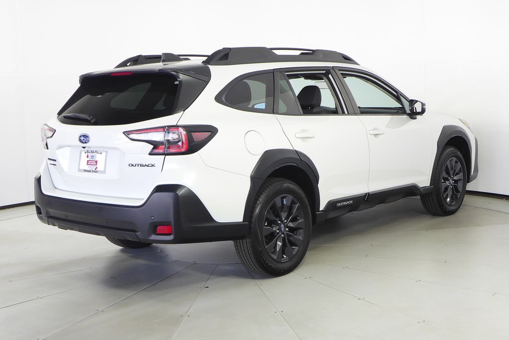 2024 Subaru Outback Onyx Edition photo 3