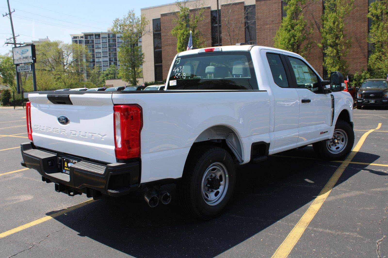 2023 Ford F-250 XL photo 7