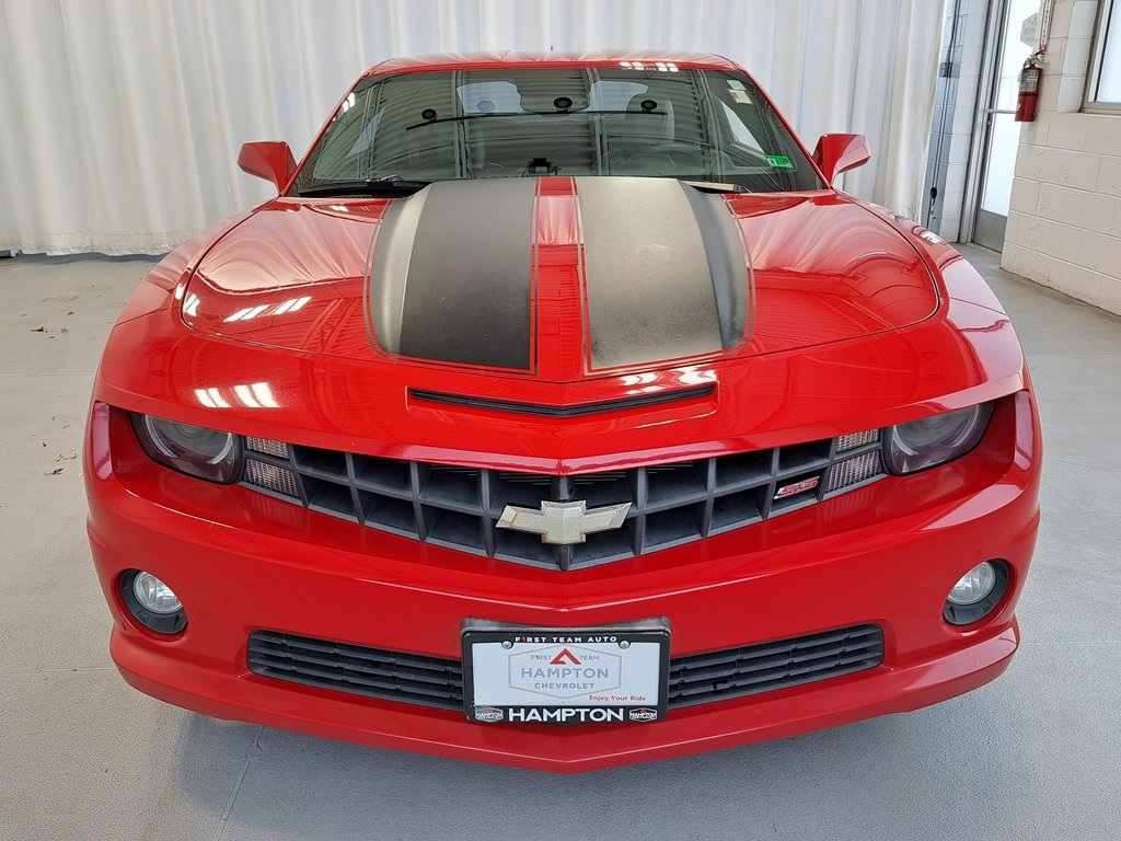 2011 Chevrolet Camaro SS photo 3