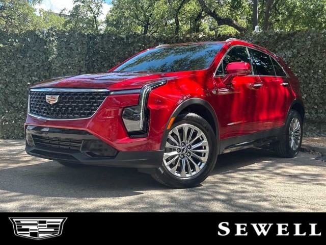 2024 Cadillac XT4 Premium Luxury