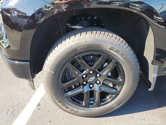 2026 Chevrolet Silverado 1500 Custom photo 4