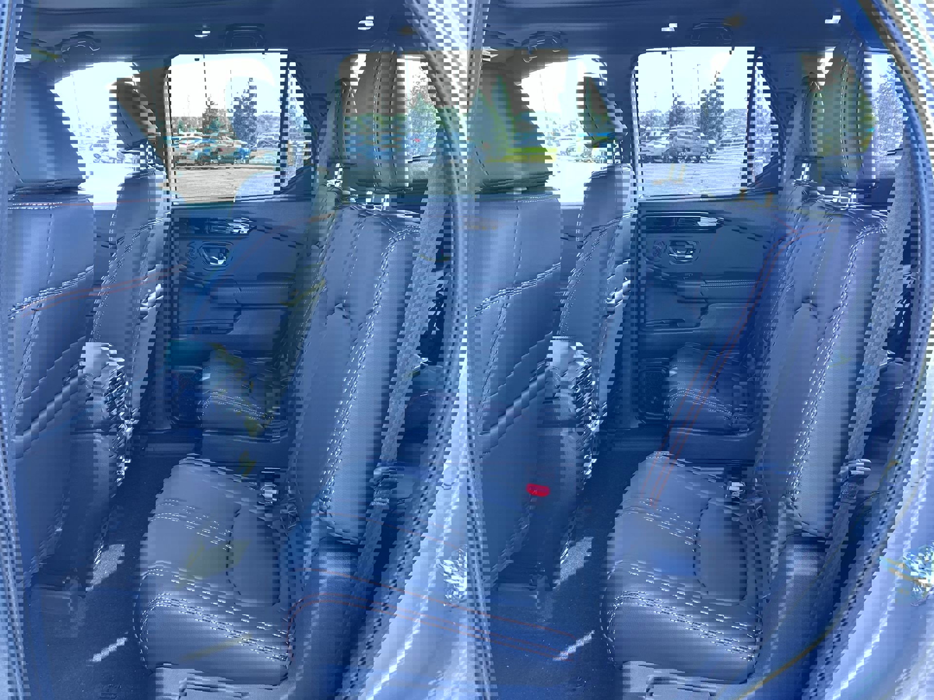2025 Honda Pilot TrailSport photo 22