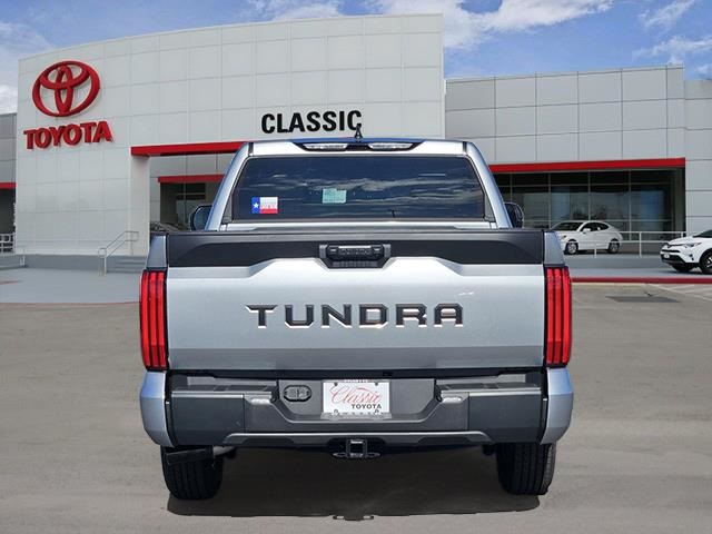 2026 Toyota Tundra SR CrewMax photo 4