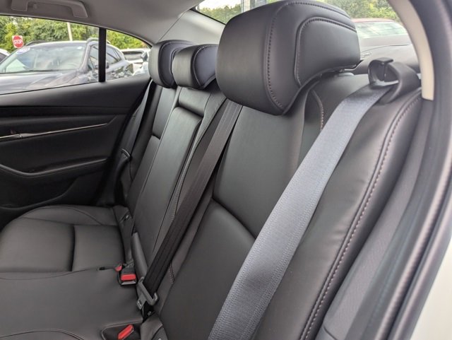 2025 Mazda Mazda3 2.5 s Preferred photo 20