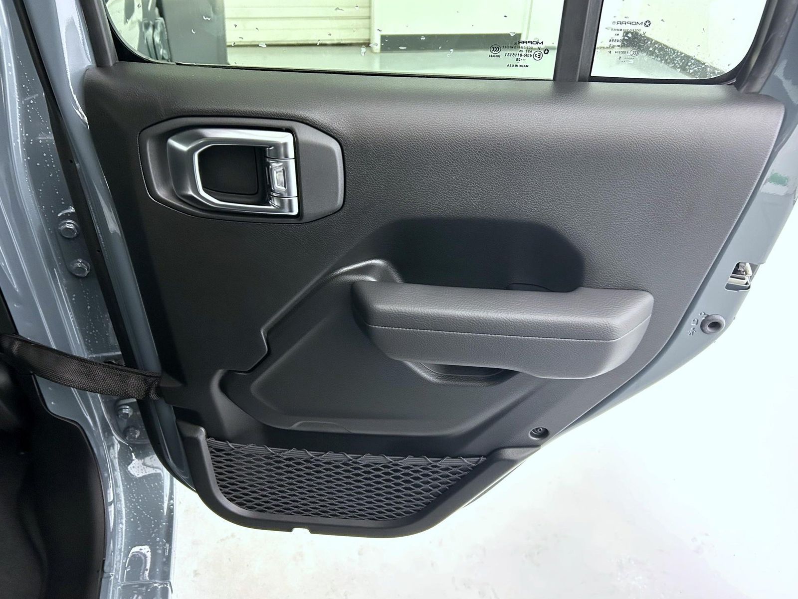 2025 Jeep Wrangler Sport S photo 16