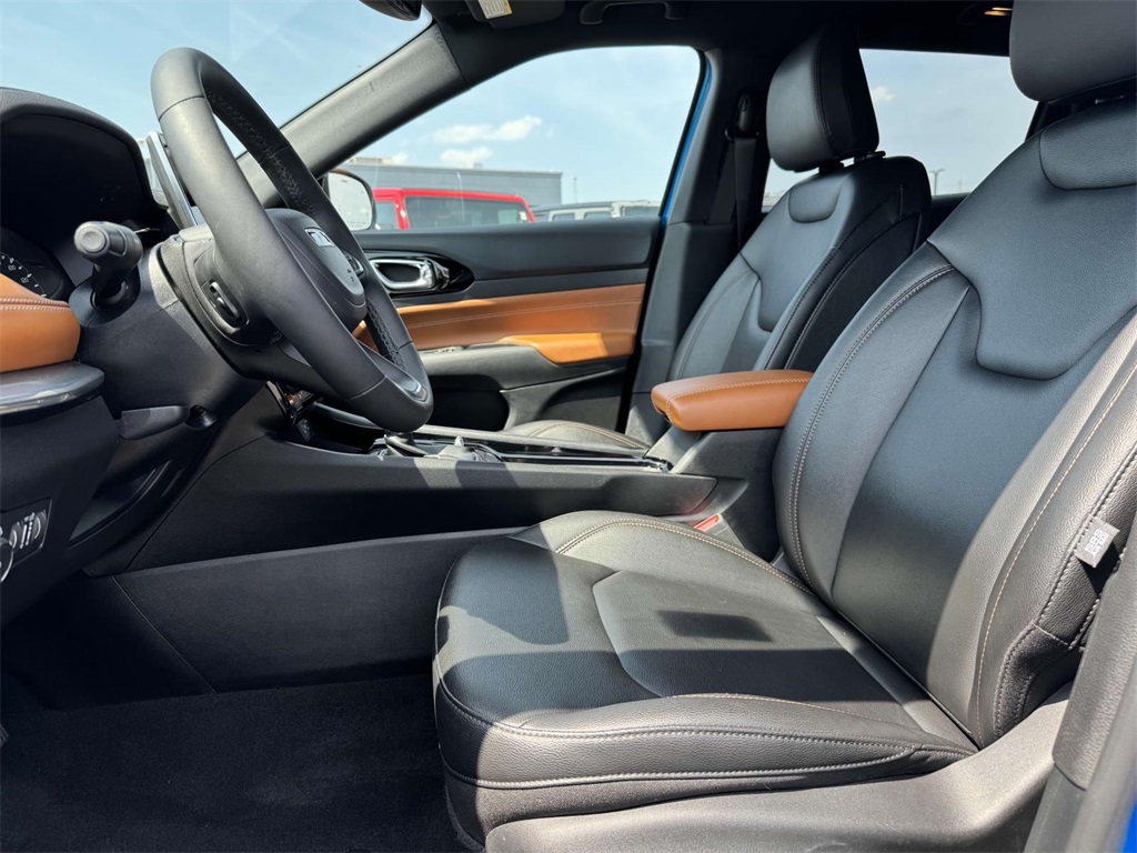 2024 Jeep Compass Limited photo 10