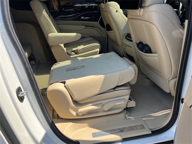2024 Cadillac Escalade ESV Premium Luxury photo 15