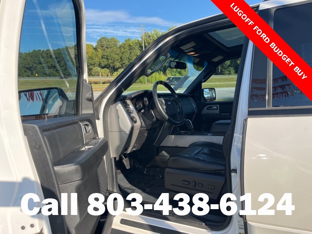 2017 Ford Expedition XLT photo 3