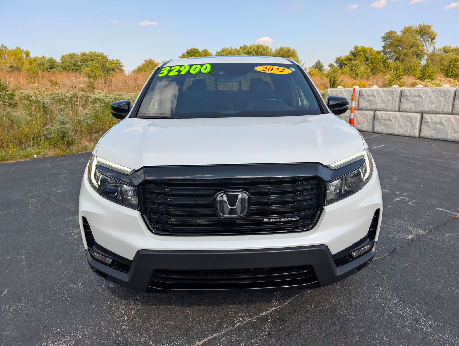 2022 Honda Ridgeline Black Edition photo 7