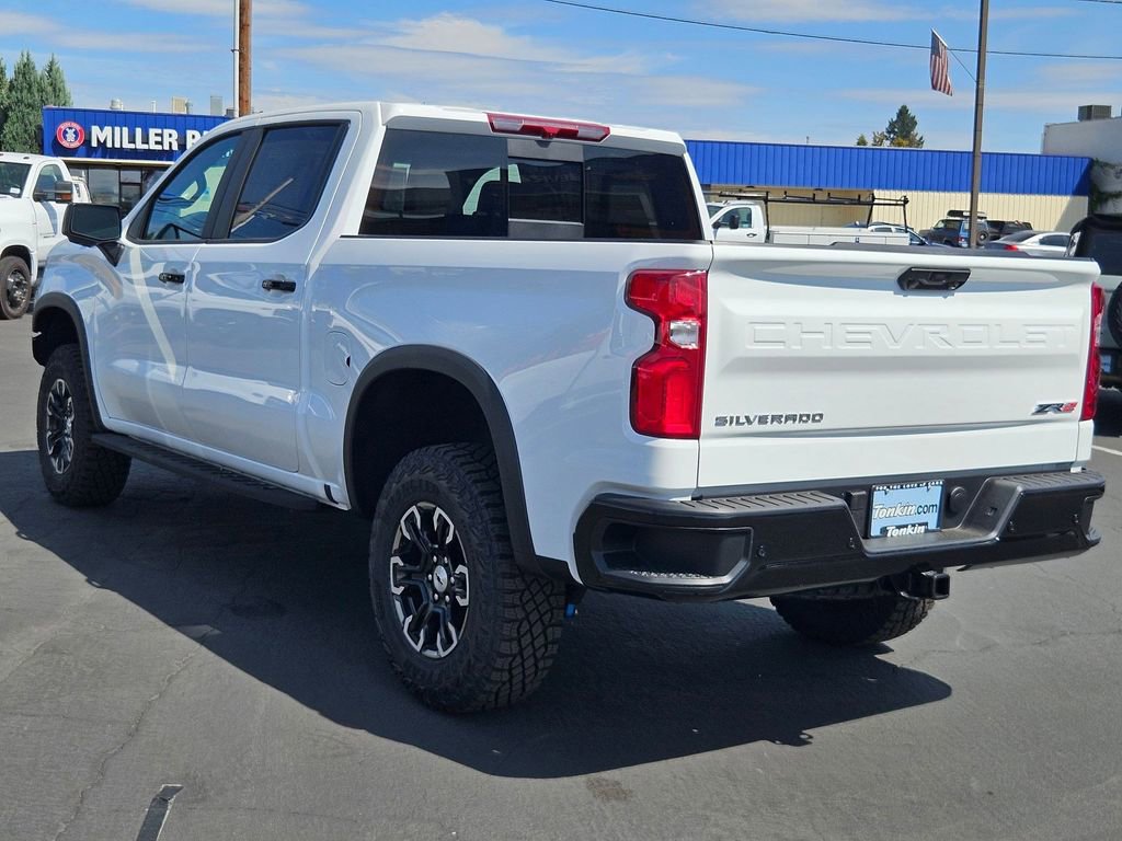 2025 Chevrolet Silverado 1500 ZR2 photo 4