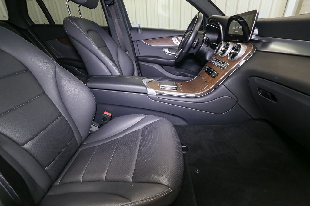 2022 Mercedes Benz GLC 300 4MATIC photo 19