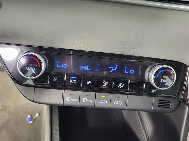 2025 Hyundai Elantra Hybrid Blue photo 15